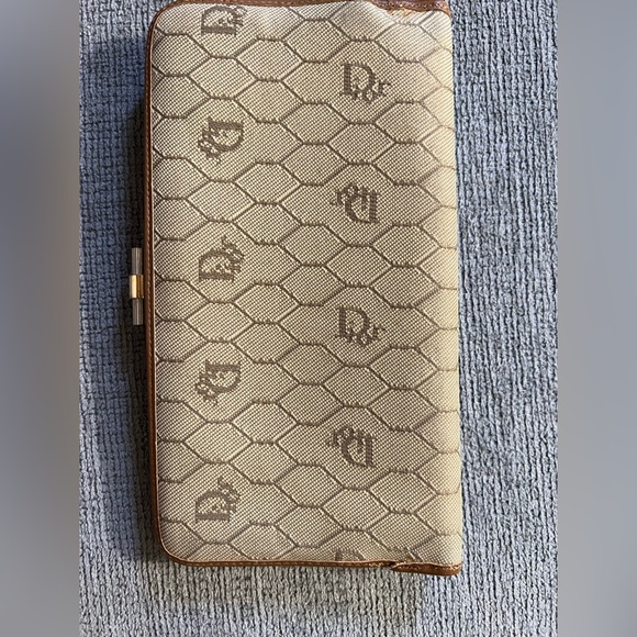 CHRISTIAN DIOR VTG Honeycomb Logo Monogram Frame Kisslock - Picture 2 of 6